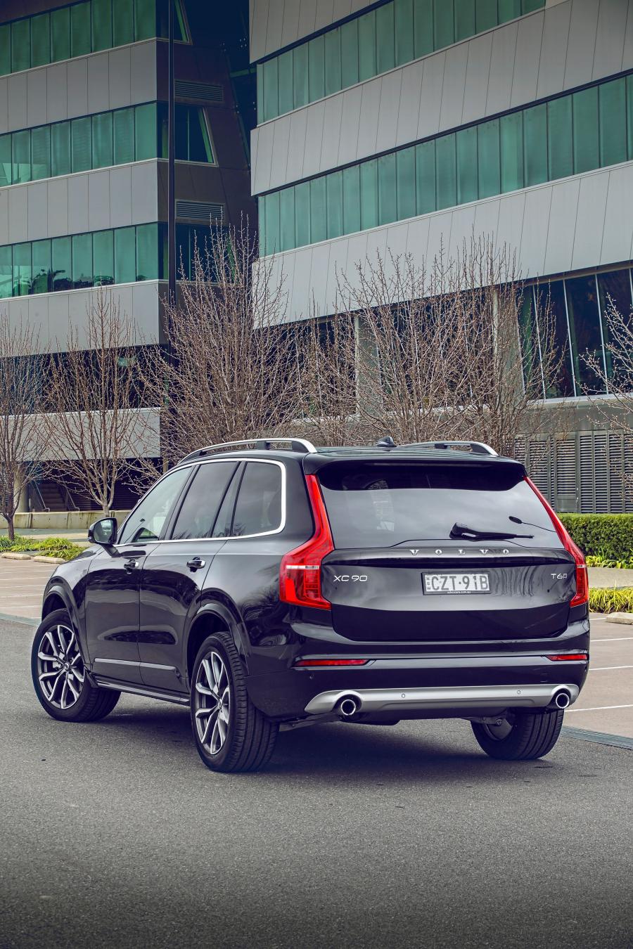  Volvo XC90 T6 Momentum 2015 года  (AU) (фото 2 из 13)